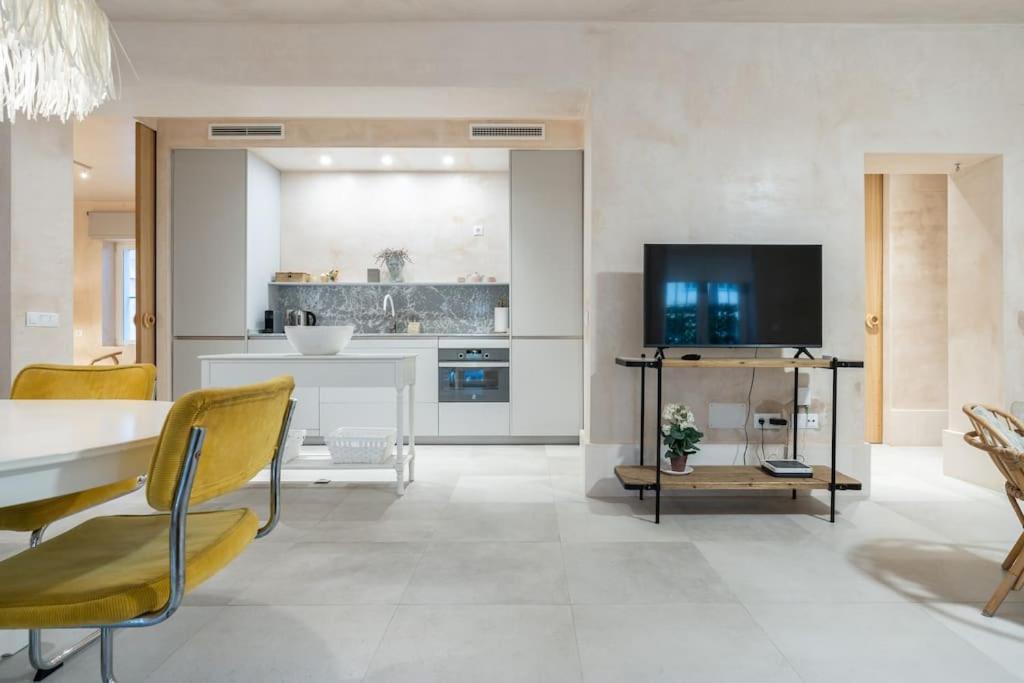Appartement Exclusivo Bajo Frente Al Mar - Playa La Caleta à Málaga Extérieur photo