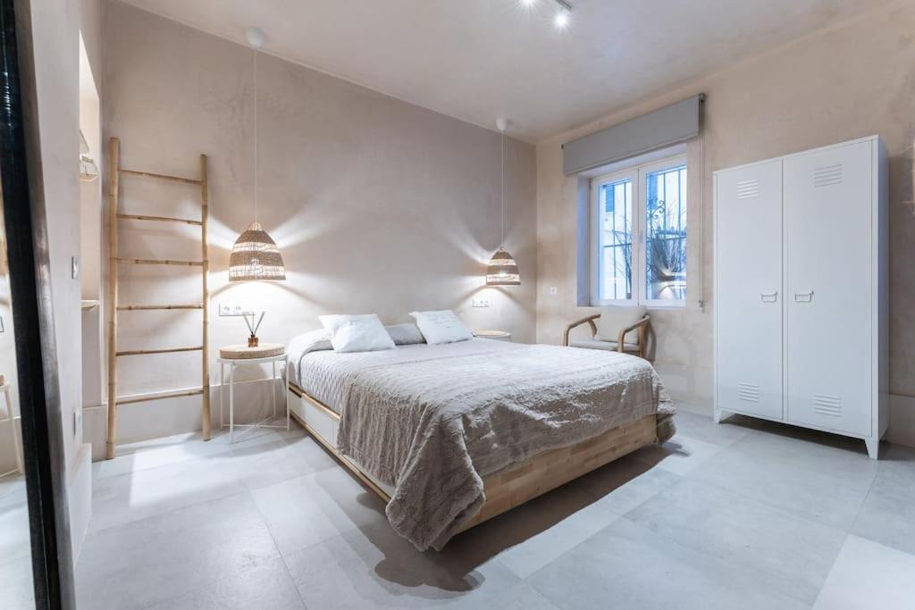 Appartement Exclusivo Bajo Frente Al Mar - Playa La Caleta à Málaga Extérieur photo