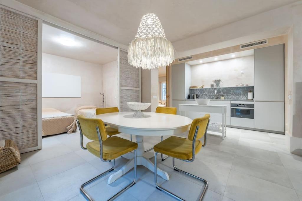 Appartement Exclusivo Bajo Frente Al Mar - Playa La Caleta à Málaga Extérieur photo