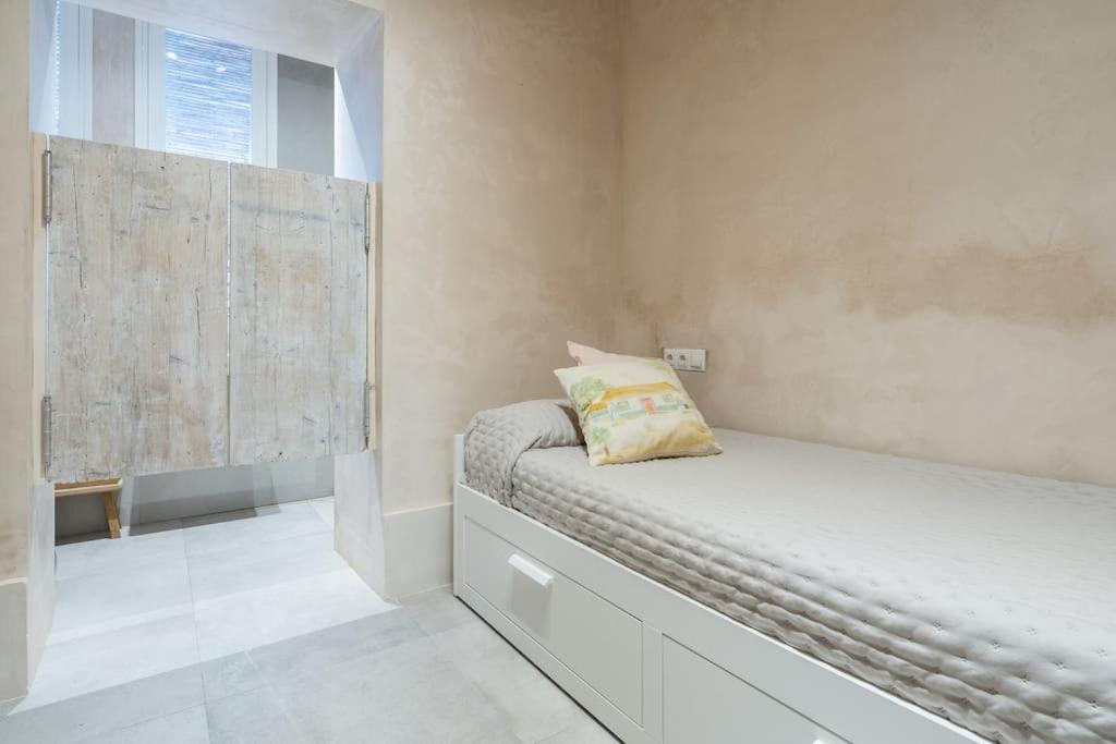 Appartement Exclusivo Bajo Frente Al Mar - Playa La Caleta à Málaga Extérieur photo